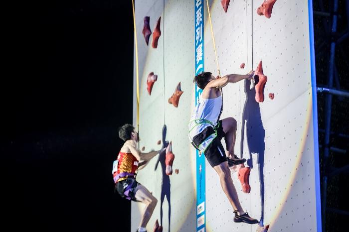 昆山巴城巴解园举行的中国(昆山)户外运动节:中