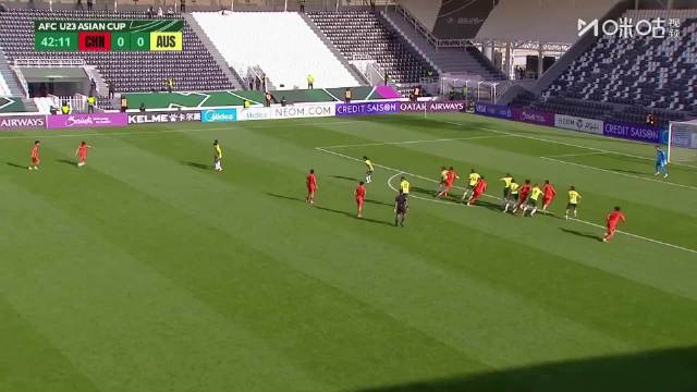 浙江队1-1战平申花 王钰栋破门助球队扳平比分