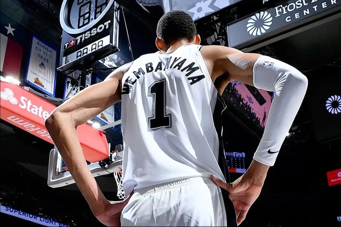 文班亚马若获MVP将刷新多项历史纪录