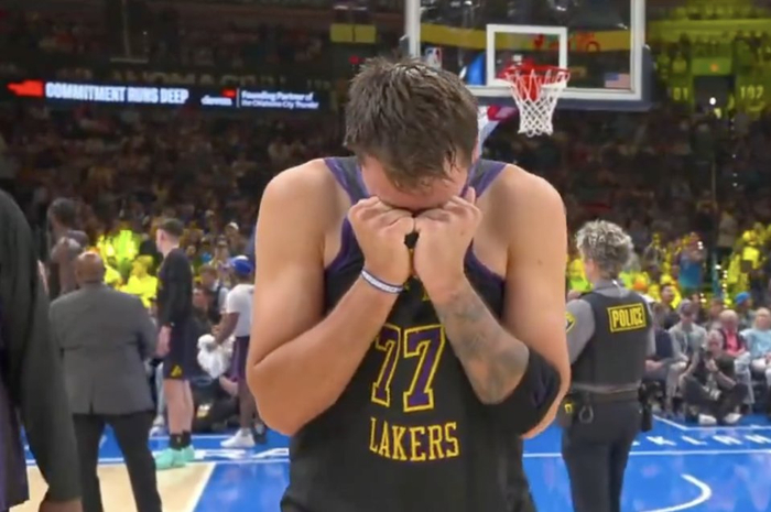 东契奇伤退冲击湖人季后赛 评奖与三分王悬念待