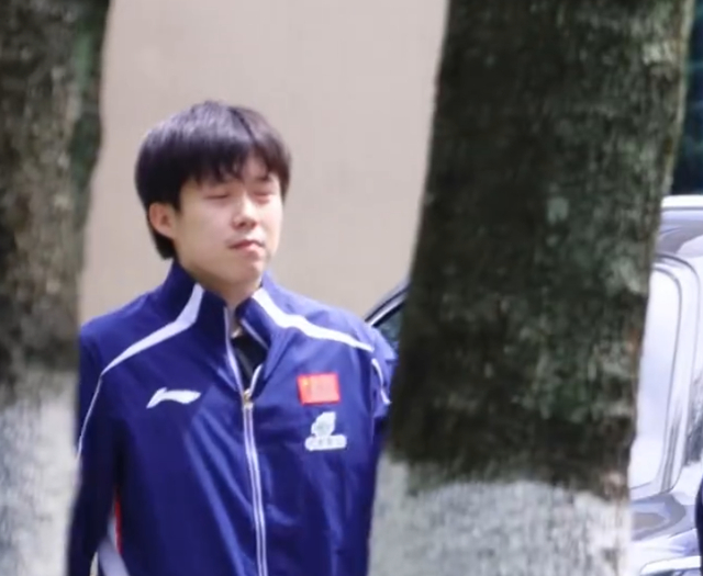 国乒备战伦敦世乒赛 王楚钦伤病隐患引关注